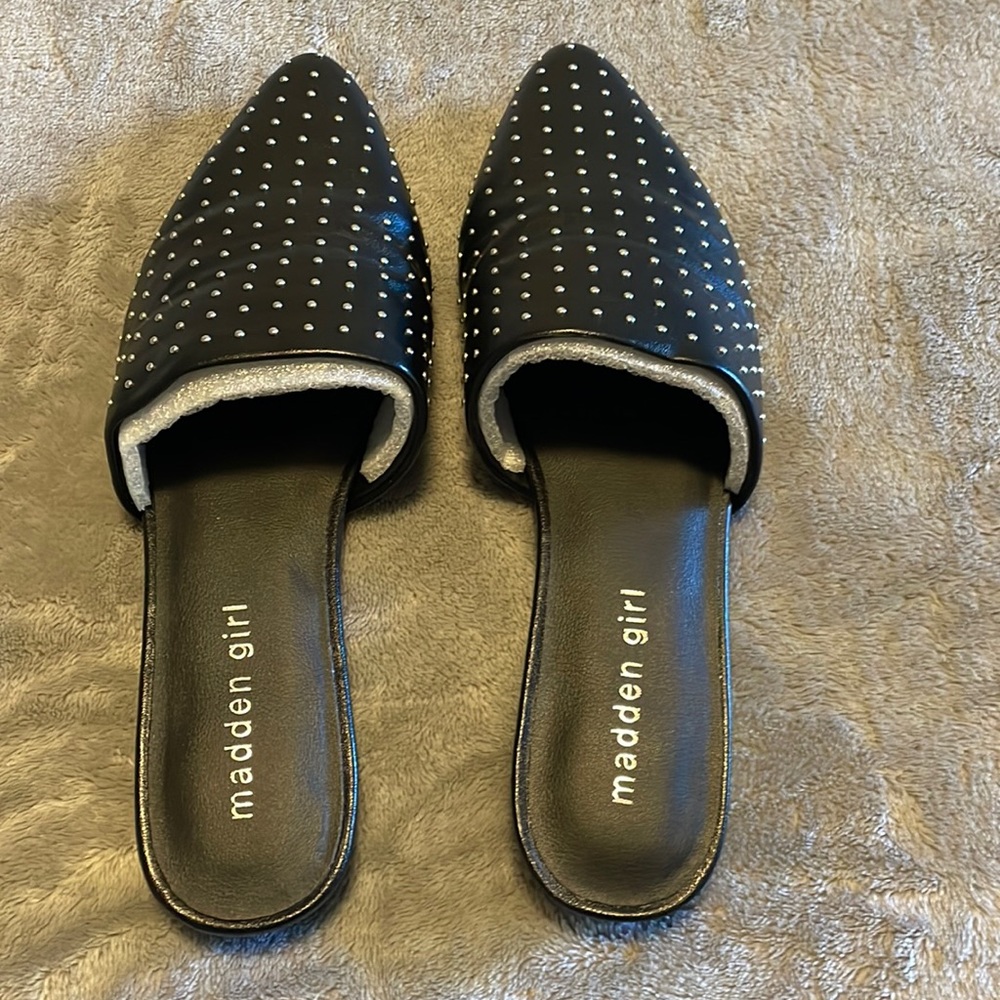 Madden Girl! LIKE NEW! Size 7.